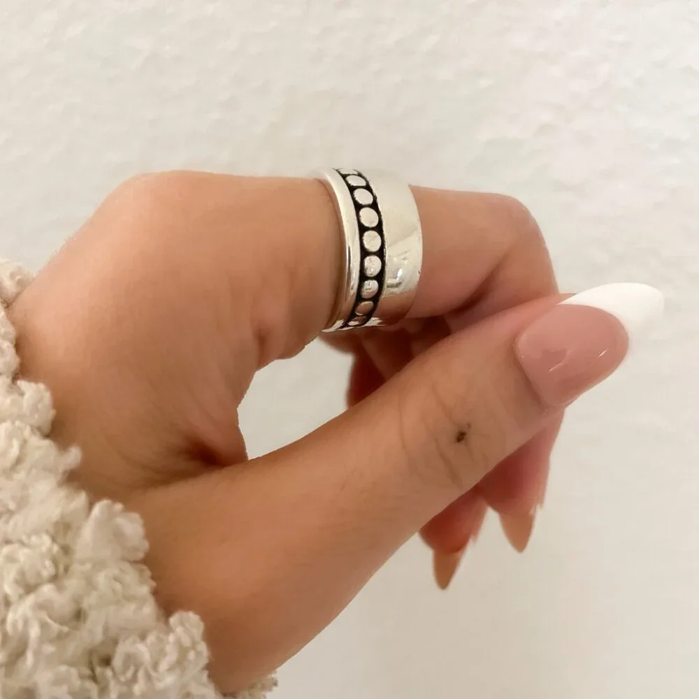 925 Sterling Silver Chunky Ring Vintage Ring Thick Wide Ring Band - Picture 8 of 9